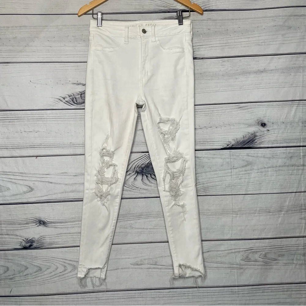 American Eagle outfitters white ripped super high-rise jagging size 4 - Picture 2 of 16